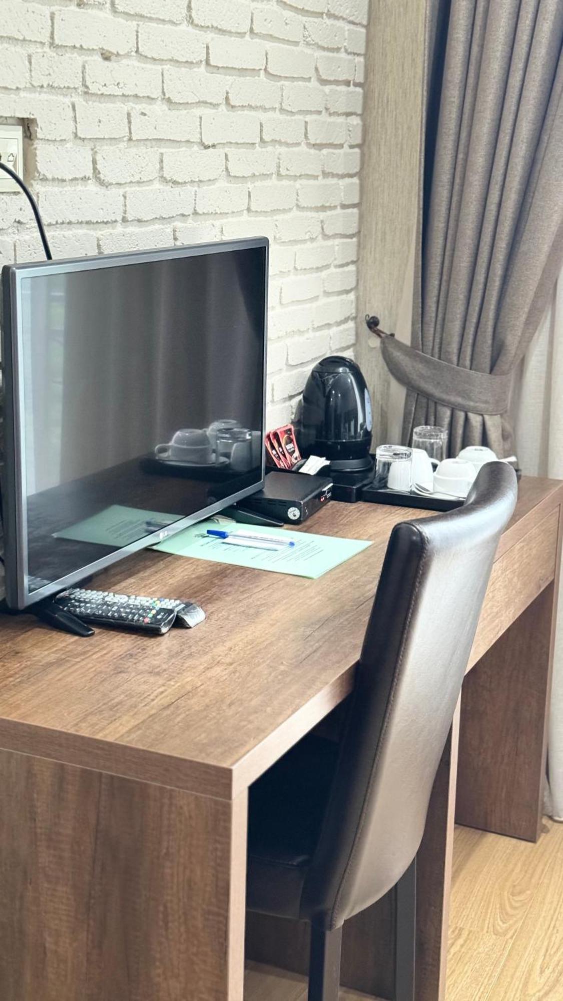 Hotel Metekhi Line Tiflis Dış mekan fotoğraf